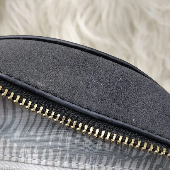 Round Black Embroidered Crossbody Bag – Boho Chic - Picture 5 of 11